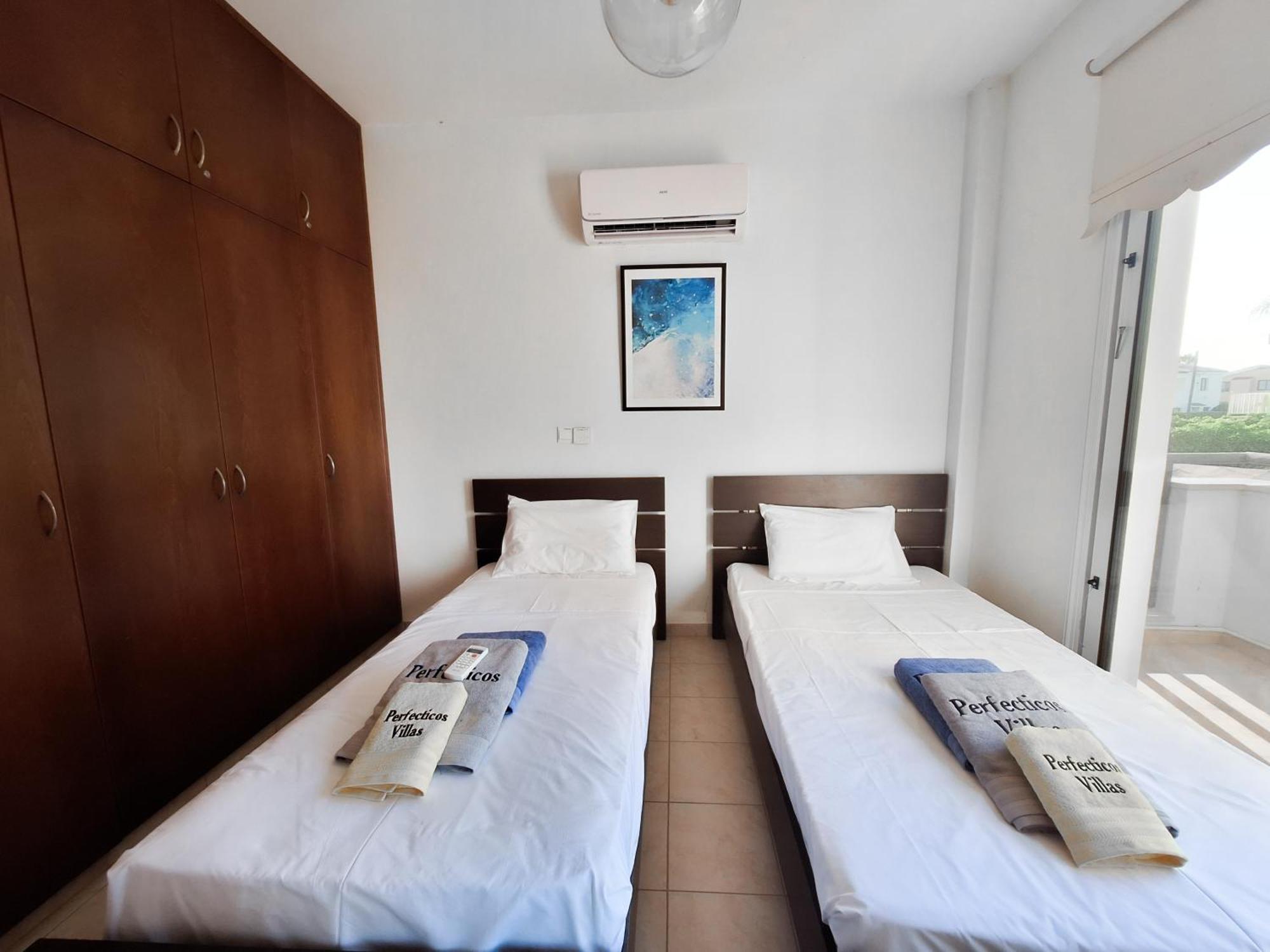 Villa Lynn Chill Out Seaview ไอยานาปา ภายนอก รูปภาพ