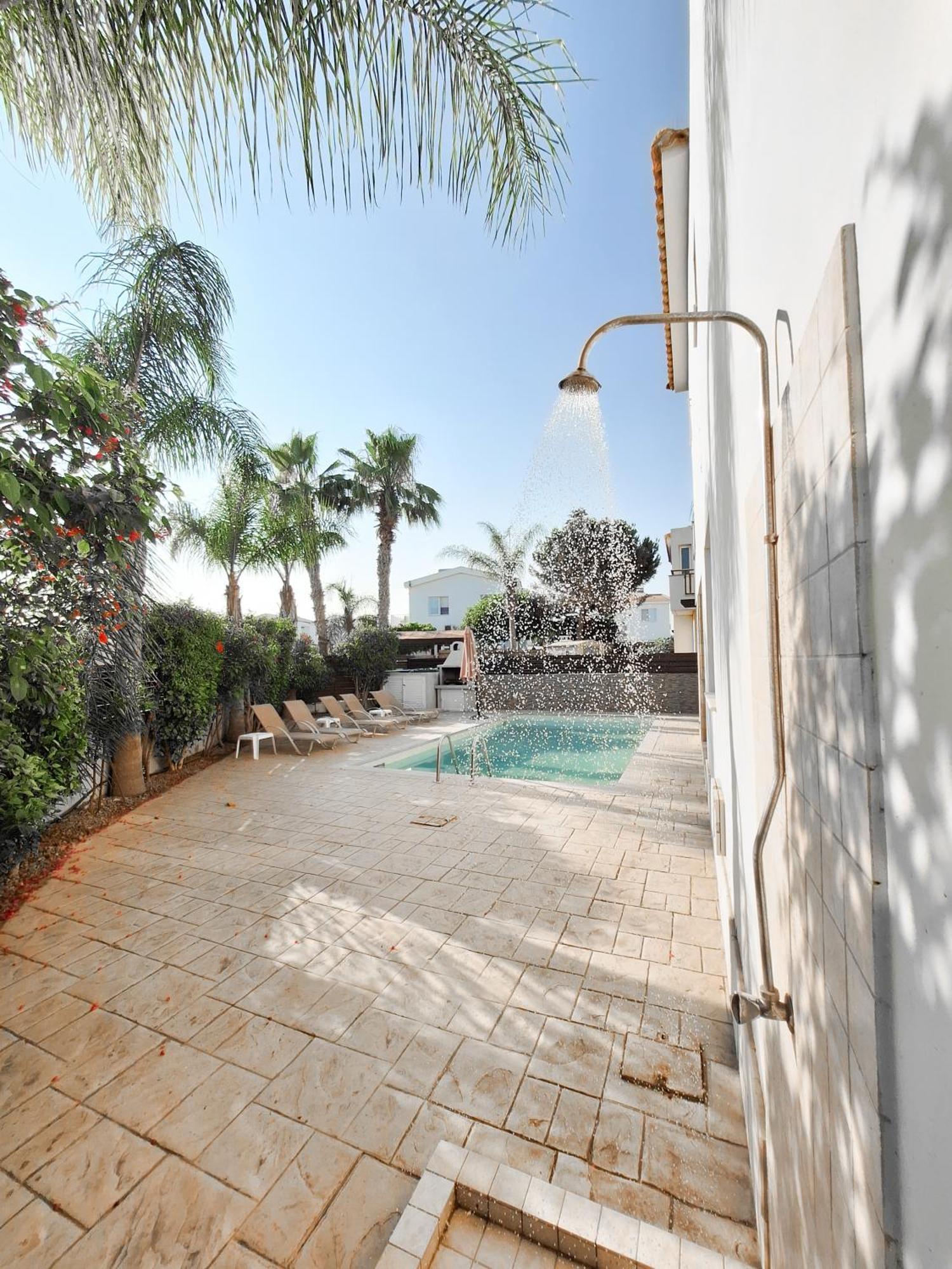Villa Lynn Chill Out Seaview ไอยานาปา ภายนอก รูปภาพ